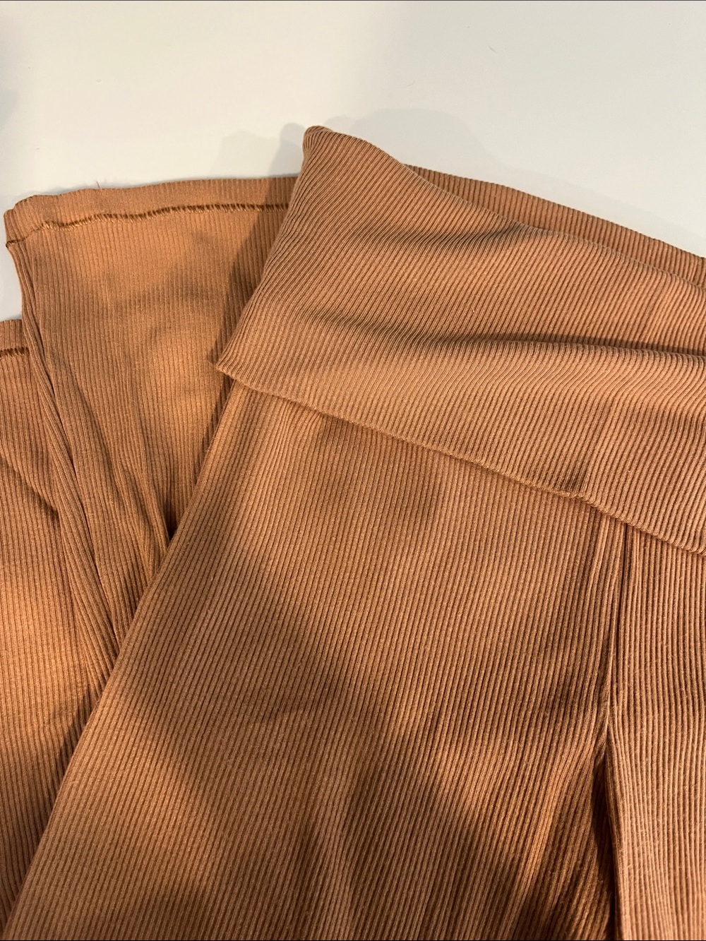 SKIMS Ribbed Pants - Picture 2 of 5